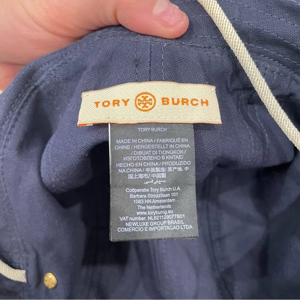 TORY BURCH Women's T Monogram Reversible Bucket Hat - Picture 7 of 9